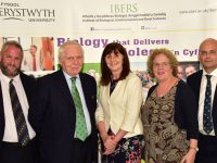 Cyfleusterau milfeddygol newydd gwerth £4.2 miliwn gyda chefnogaeth yr UE yn Aberystwyth